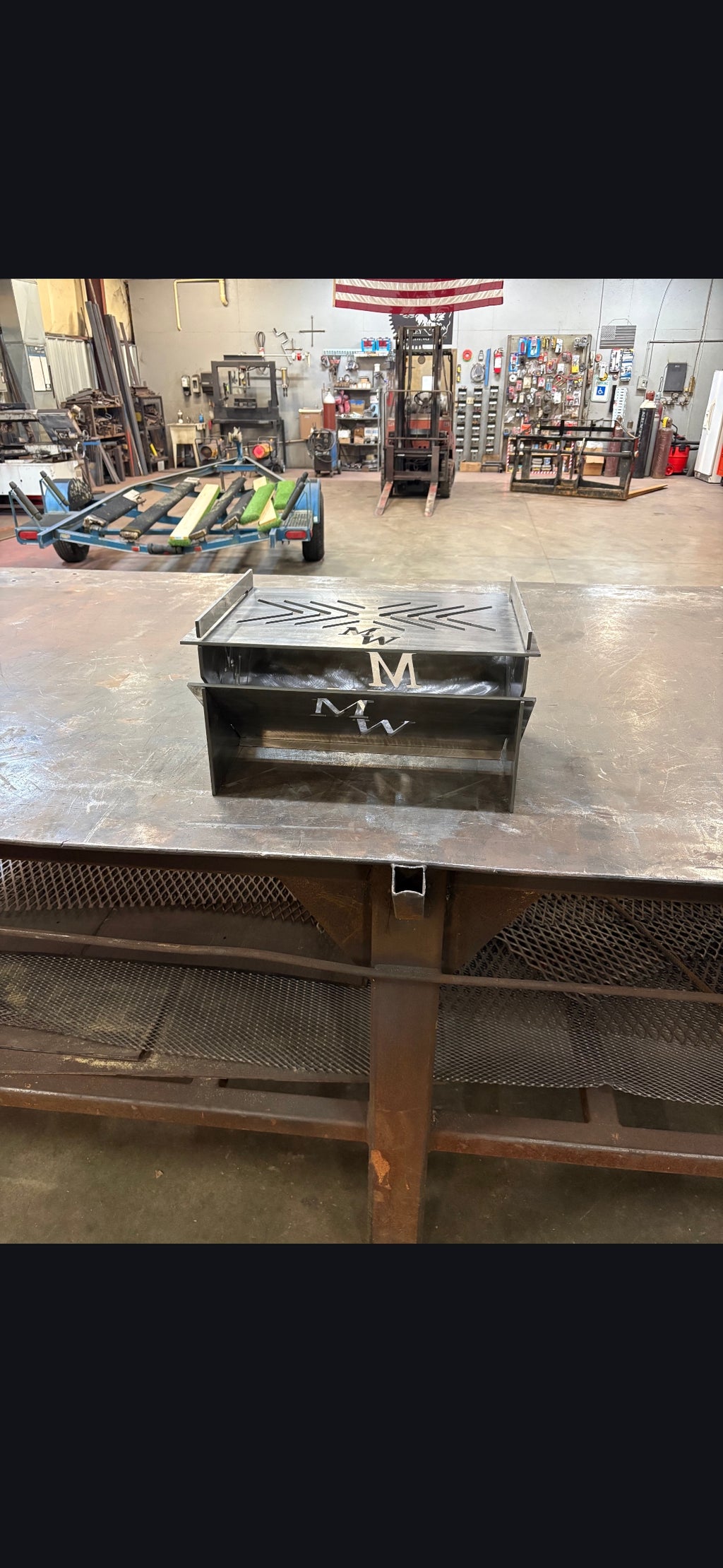 M&W hauler grill